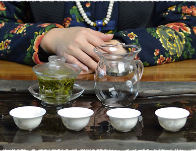 pre warm teacup 40 à 50 secondes environ